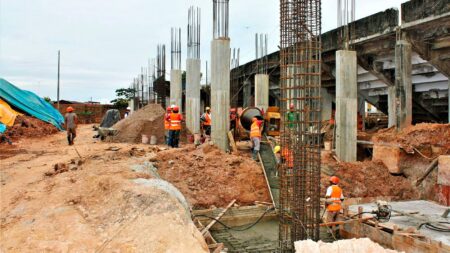 Explorando las distinciones entre obra civil y obra p&uacute;blica: &iquest;En qu&eacute; se diferencian realmente?