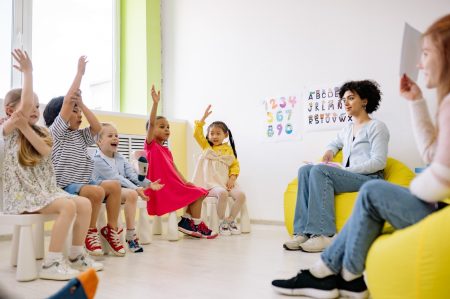 Potencia tu equipo con Team Building: razones para su implementaci&oacute;n
