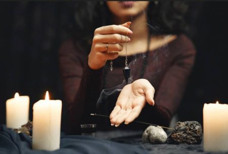 Mensajes del Más Allá: Mensajes Especiales Para Ti 3. Practica la meditación