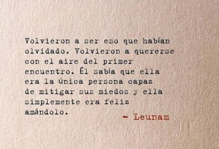 Expresa la singularidad de una mujer con estas frases inspiradoras
