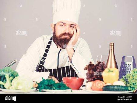 Secretos culinarios de los maestros de la cocina: las frases que te inspirar&aacute;n en la cocina