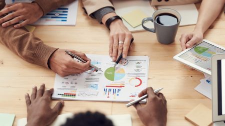 Empresas comerciales: todo lo que necesitas saber 2. Expandir la base de clientes