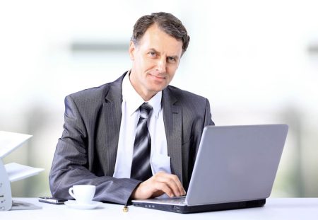 Perfil del Gerente de Marketing: Funciones y Habilidades Clave Cómo Contribuye al Éxito Empresarial