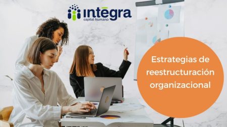 Herramientas esenciales para la reorganización organizacional Beneficios del outsourcing:
