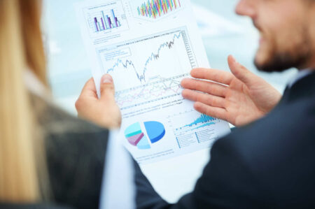 Los fundamentales del objetivo de la información financiera: una guía completa Entendiendo la importancia de los objetivos de la información financiera