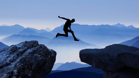 ¿Cómo enfrentar los desafíos cuando la vida te pone a prueba? ¿Cómo enfrentar los desafíos cuando la vida te pone a prueba?
